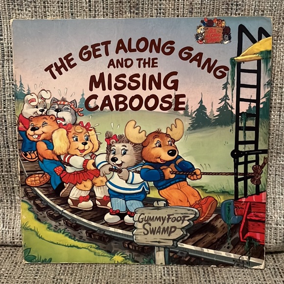 The Get Along Gang Books Set of 2, Vintage - Picture 2 of 9